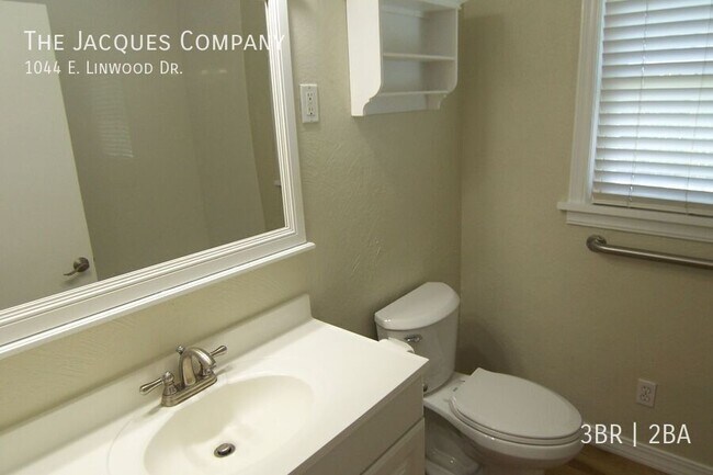 Photo - 1044 E Linwood Dr