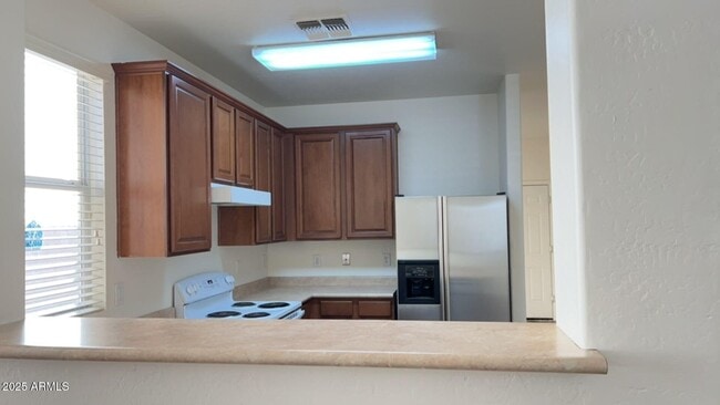 Photo - 10018 W Winslow Ave