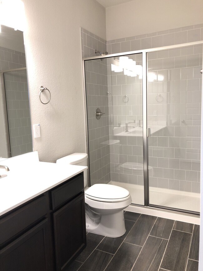 LUXURY 2 STORY DUPLEX LOCATED IN MIDLOTHIA... Rental For Rent in