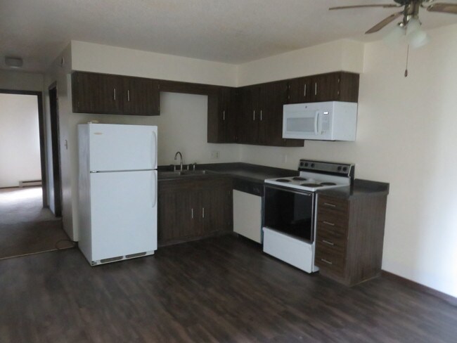 Photo - Hillsboro Manor