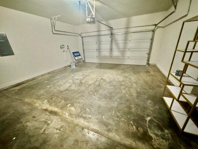 Photo - 4407 Pale Fox Ln