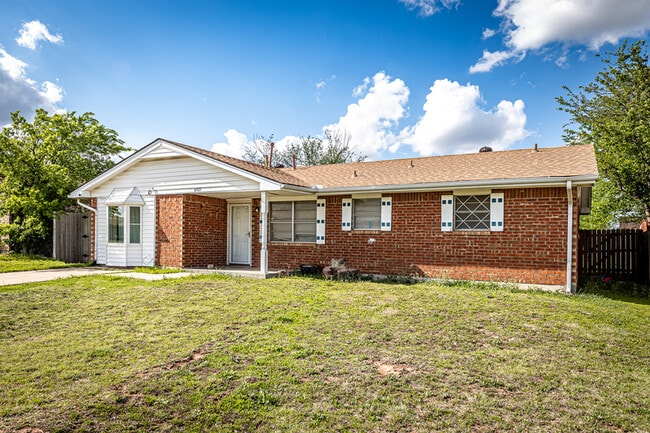 Photo - 6927 SW Cherokee Ave