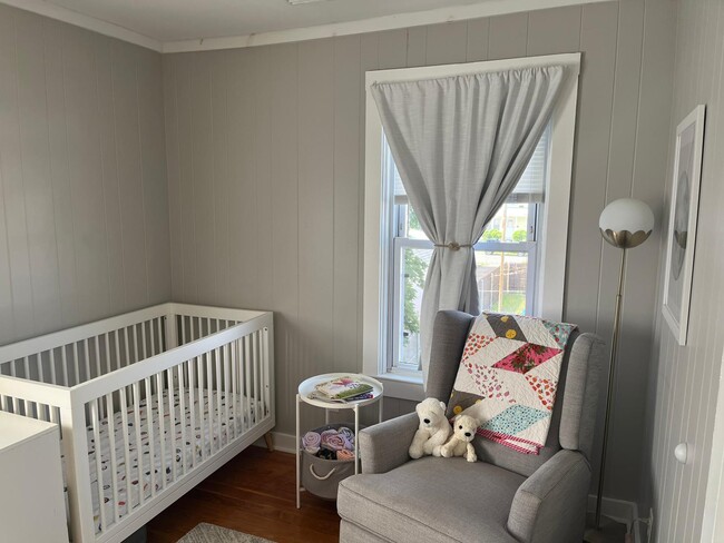 bedroom - 226 Suffolk Ave Unit 226