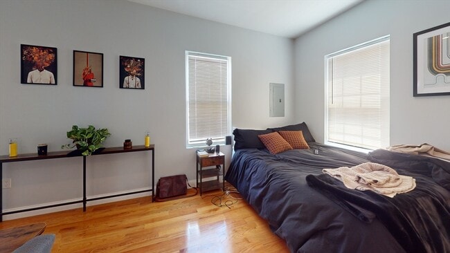 Photo - 309R Sumner St Unit 2L