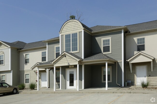 Photo - Village Heights, Wild Waters & Retreat Apts.