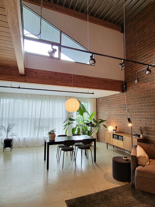 Photo - 300 Hamilton St Unit 301