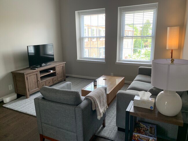Photo - 2 Bed, 1 Bath Condo