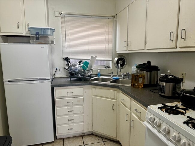 Photo - 101 N Busey Ave Unit 3