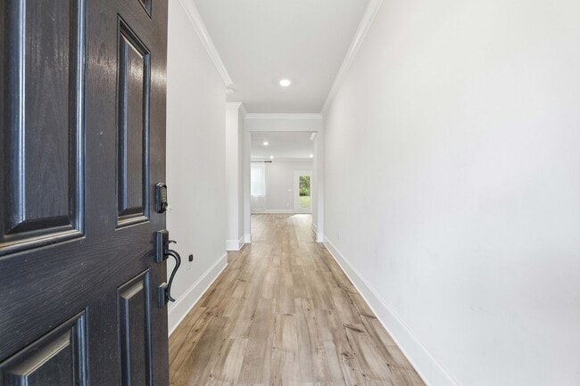 Photo - Newer 5BR Home in Peachtree City with Open Layout and Golf Cart Access