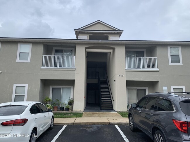 Building Photo - 6100 Maggies Cir Unit 110 Rental