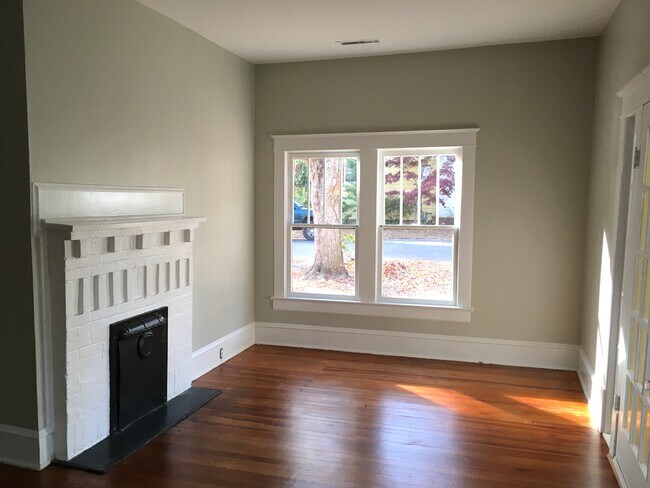 Photo - 2331 Englewood Ave