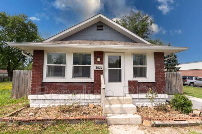 Photo - 1622 E Raymond St