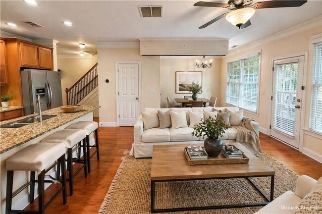 Photo - 4003 Caitlyn Ln