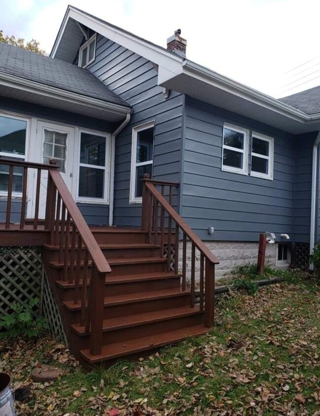Photo - 810 W 15th St