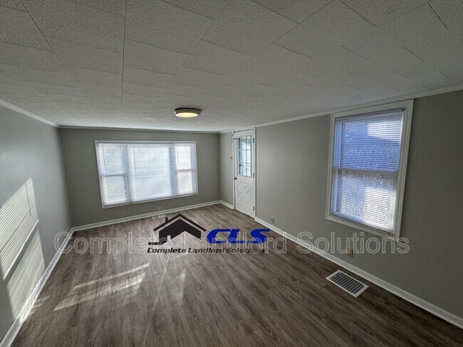 Photo - 3100 N 14th St