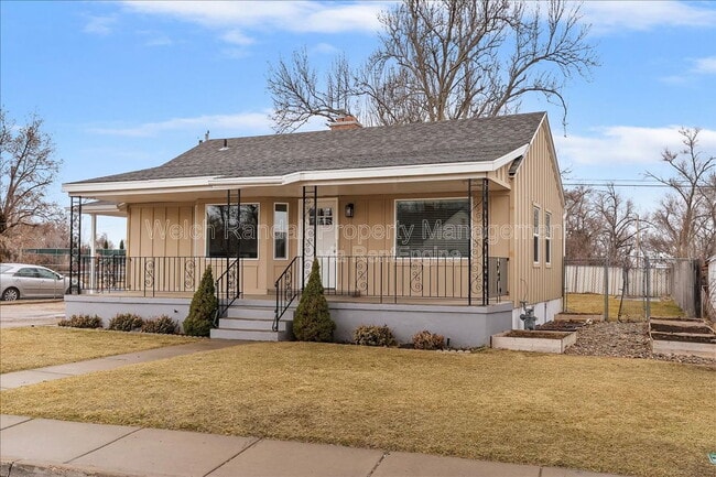 Photo - 153 Country Club Dr