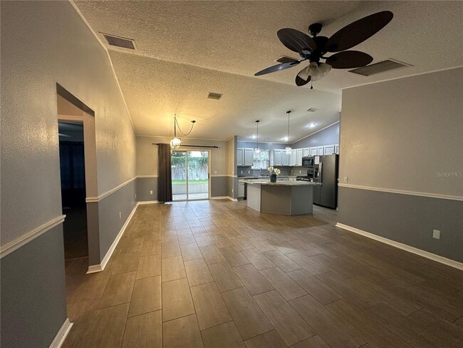 Photo - 104 Cherry Blossom Ln