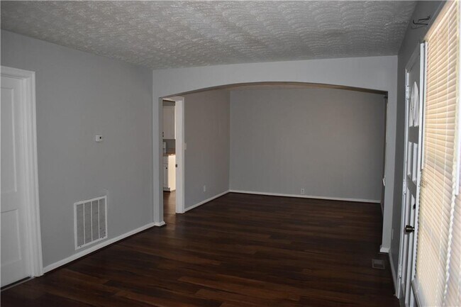 Photo - 1703 Kitchens Rd