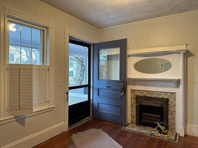 Photo - 111 Lake View Ave Unidad n/a