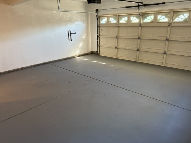 Photo - 4233 Quimby St