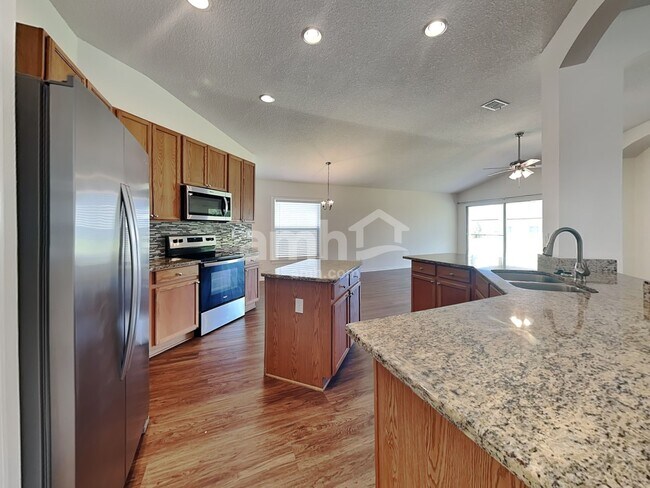 Photo - 3584 Shrewsbury Dr