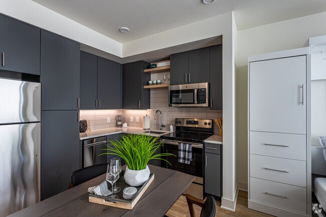 Studio - 448SF