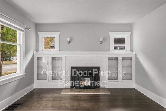 Photo - 4024 S G St