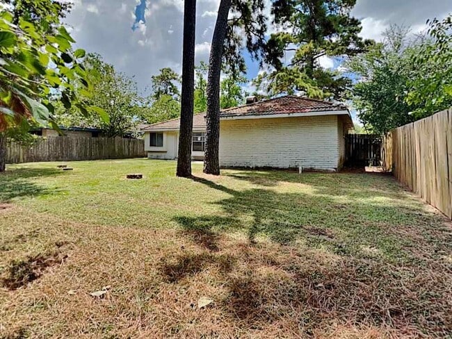 Photo - 22606 Meadowgate Dr