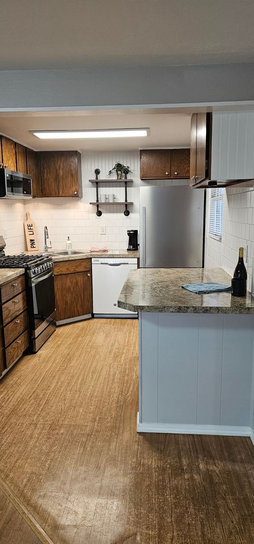 Photo - 3 bedroom Ramble House in Manette- Hardwoo...