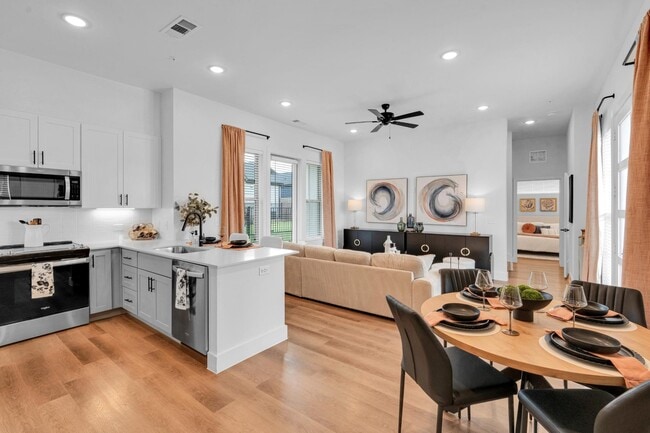 Photo - 1600 Firewheel Pkwy