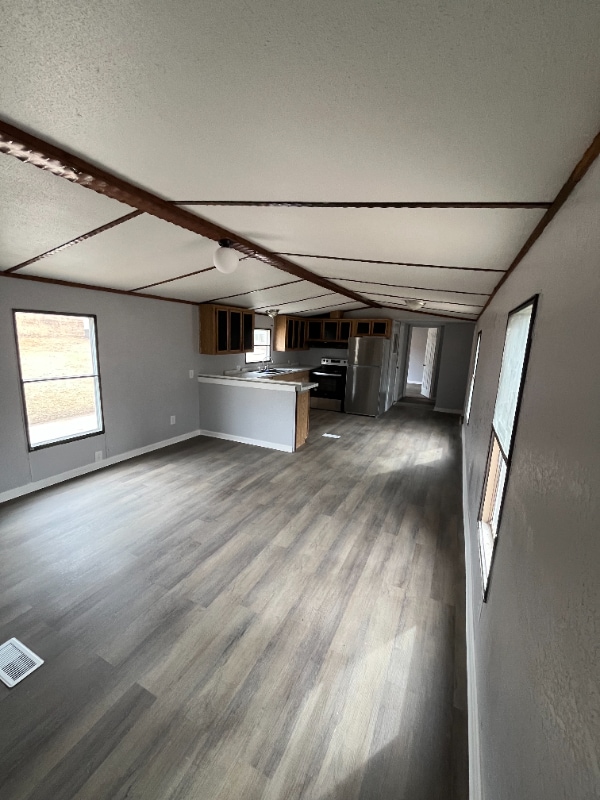 Photo - 3736 E Burke Blvd