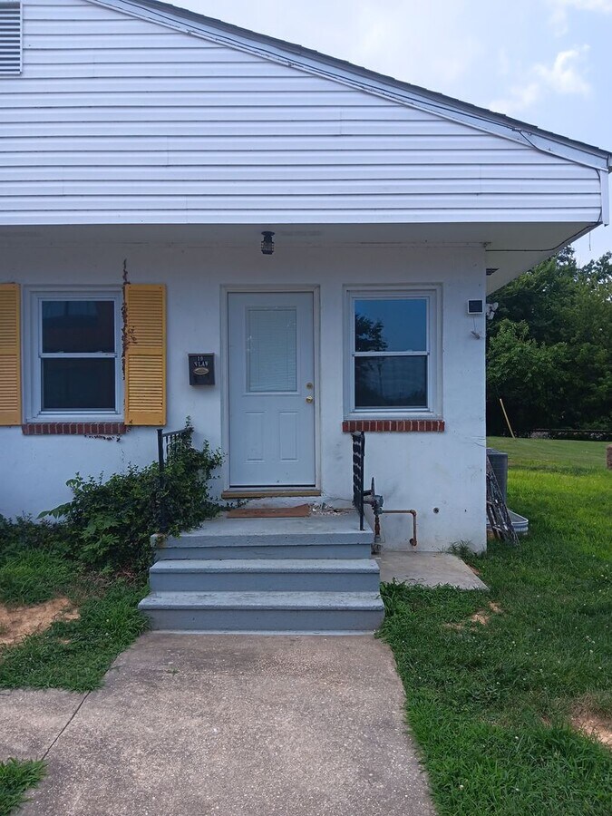 Photo - 301 W Bel Air Ave Unit 10 N. Law St. Apt. 1