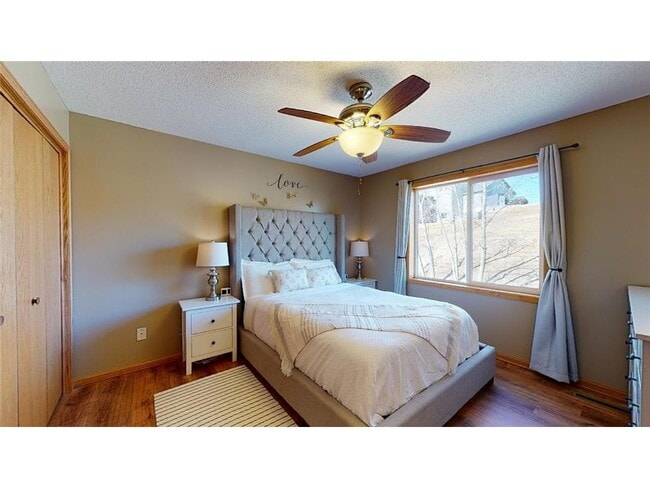 Photo - 6353 Freedom Ln NW