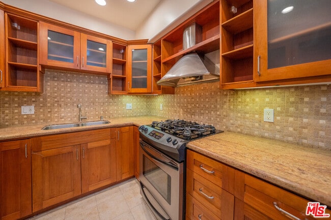 Photo - 626 E Orange Grove Ave Unidad 105