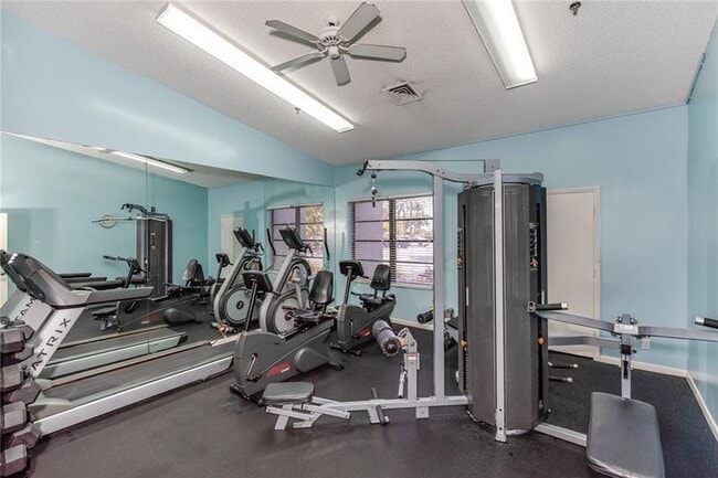 Building Photo - 2236 N Cypress Bend Dr Rental