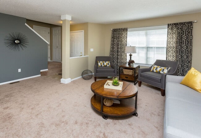 Ashworth Pointe & Foxboro Townhomes