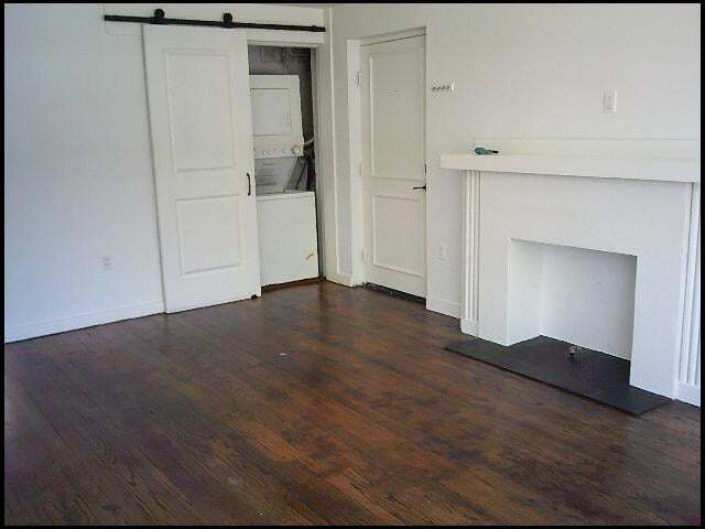 Photo - 1520 Broadway St