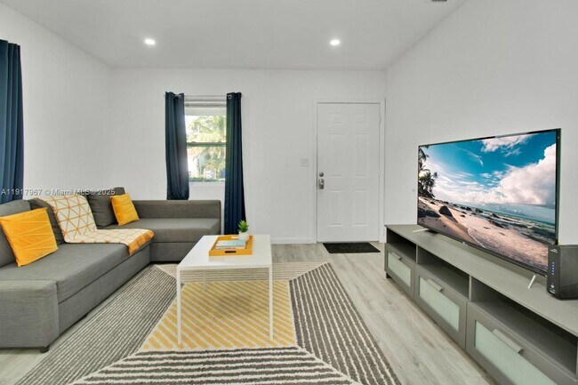 Photo - 2604 Fletcher Ct