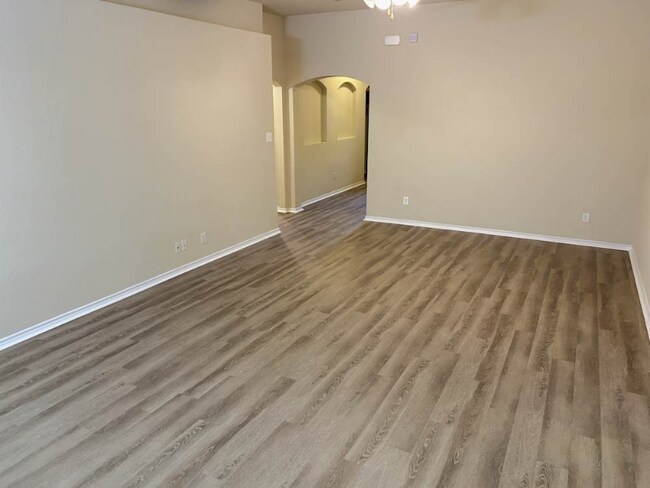 Photo - 6533 Sierra Madre Dr