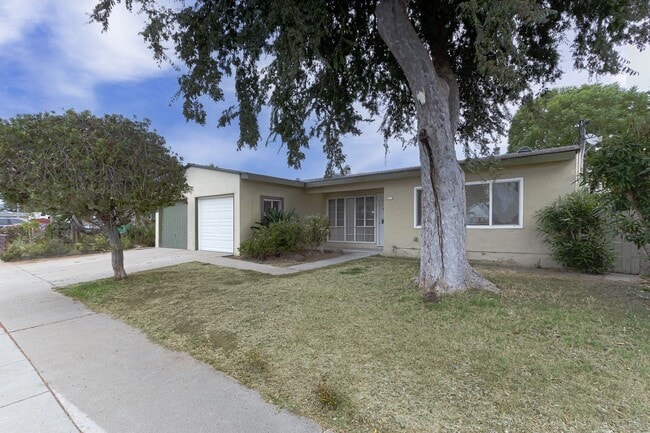 Building Photo - 3168-3170 Mandan Way Unit 3168 Rental