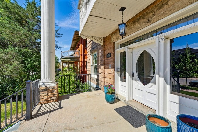 Photo - 1438 Franklin St Unidad 100