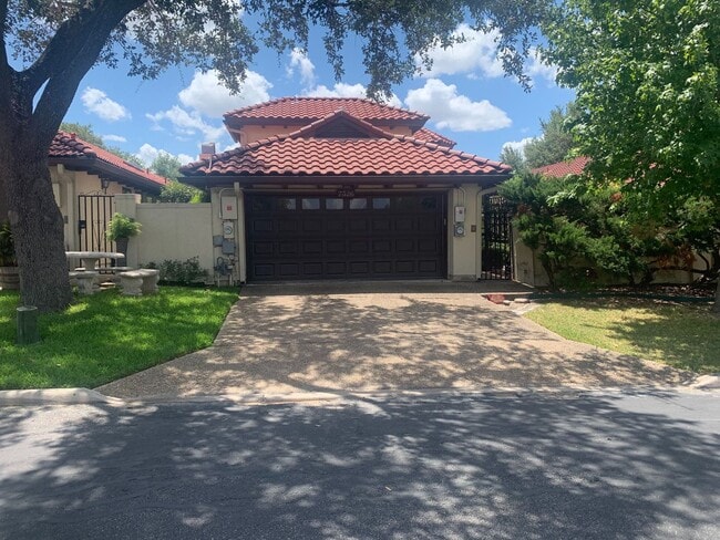 Photo - *COMING SOON!* 2 Bedroom Garden Style Villa Home In A Prime Location – Near Shopping & Dining!