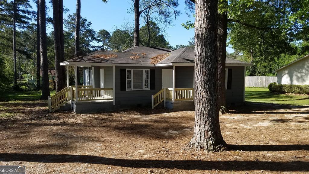 Photo - 704 Fred's Ln