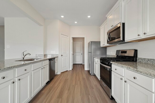 Photo - 376 Fastboy Ln