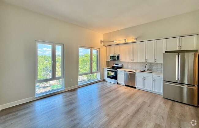 Building Photo - 133 Salem St Unit 403 Rental