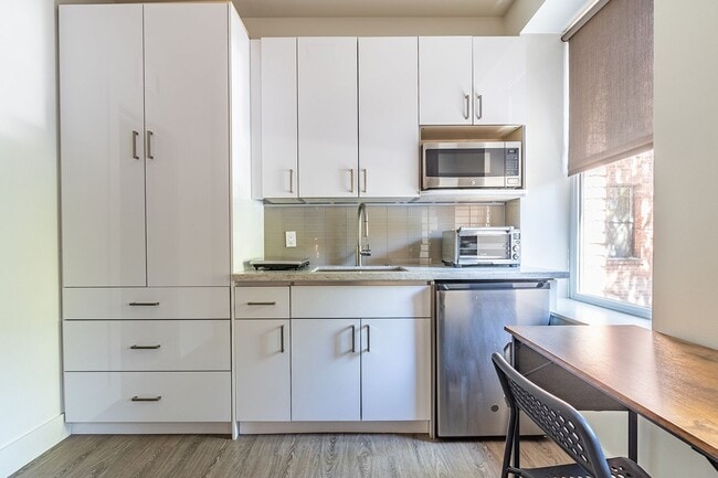 Photo - 423 Terry Apartments in the Heart of First Hill