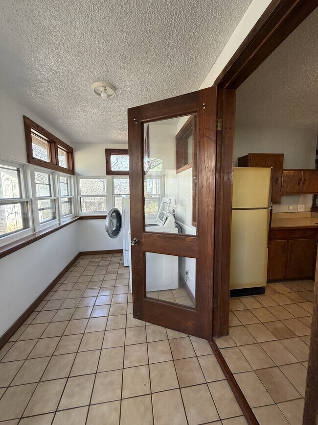 Photo - 416 E Huntsville Rd