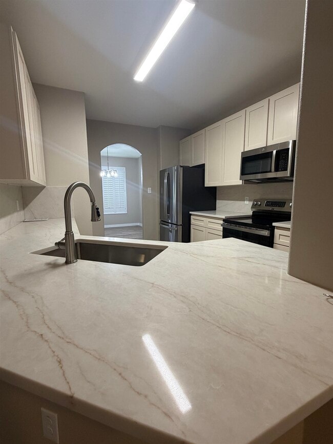 Photo - 3104 Quintero St