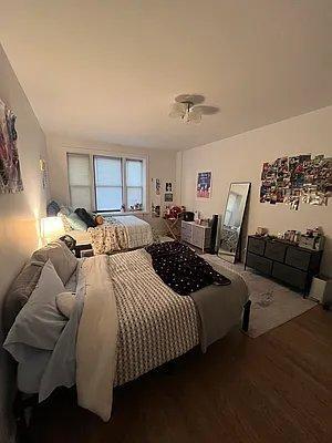 Building Photo - 4 bedroom in BRONX NY 10463 Unit 1J Rental