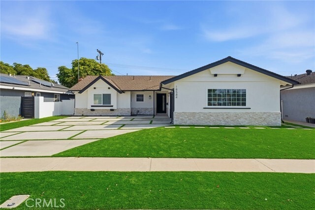 Photo - 18584 Redwood Cir